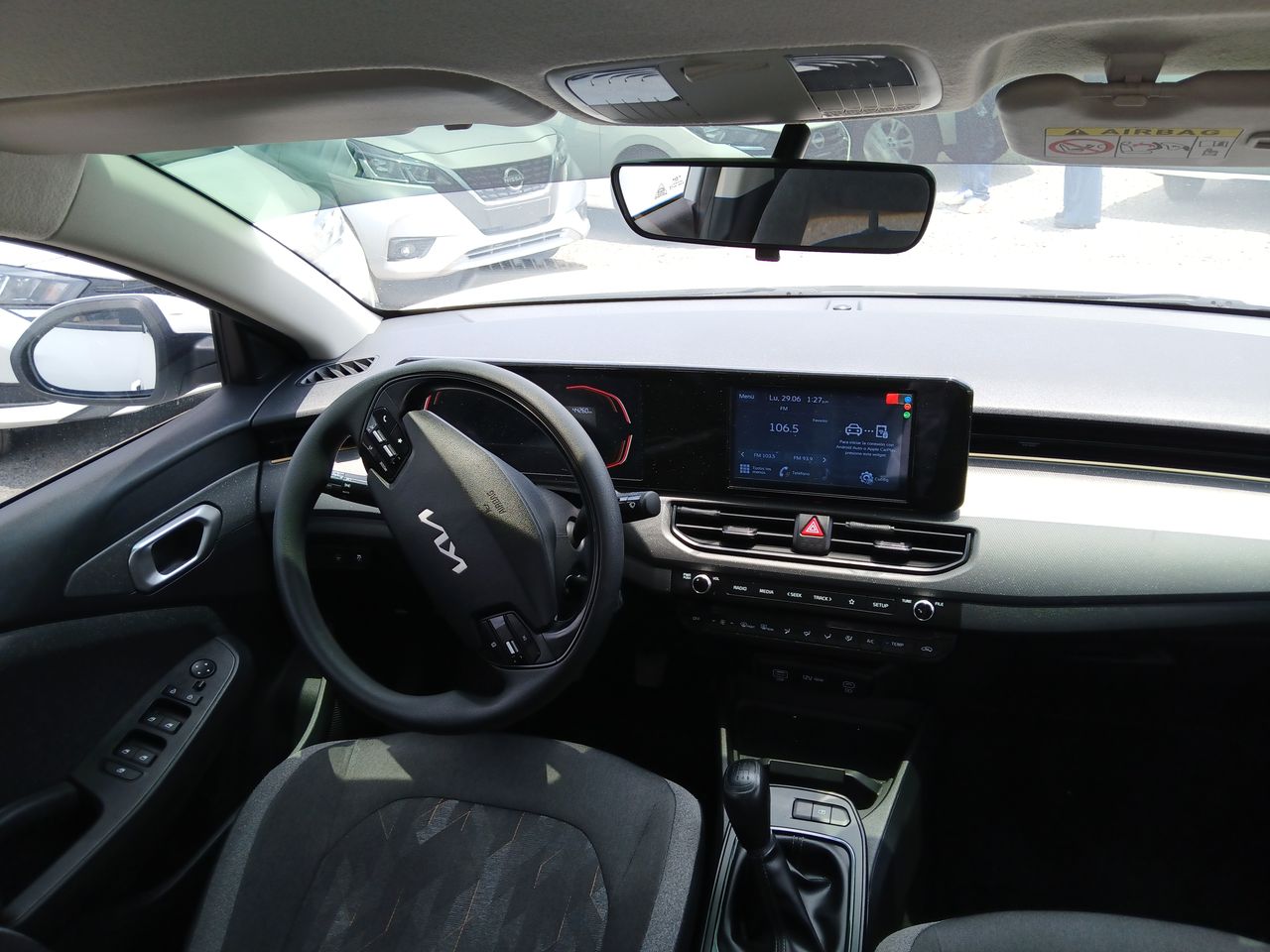 2024 Kia K3 K3 16L LX T/M SEDAN