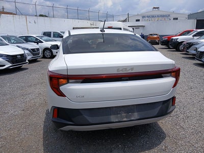 2024 Kia K3 K3 16L LX T/M SEDAN