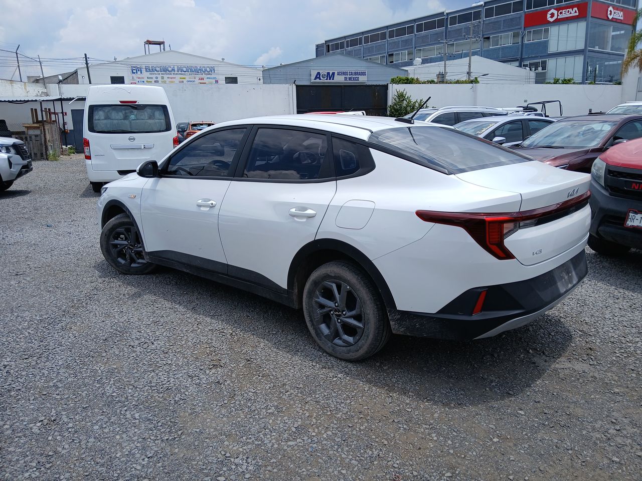 2024 Kia K3 K3 16L LX T/M SEDAN