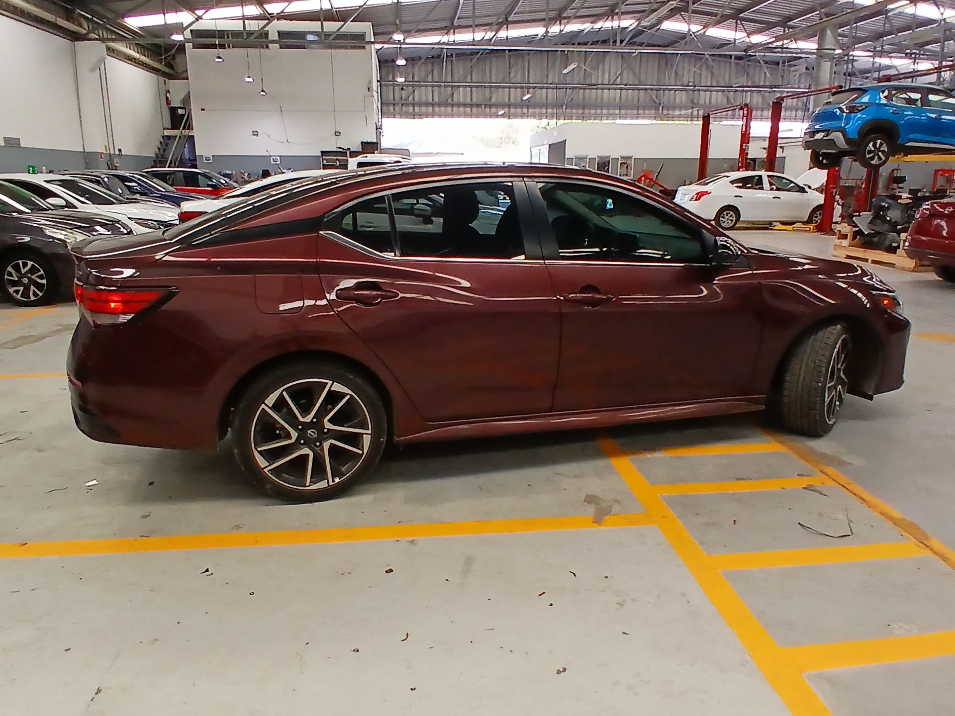 2024 Nissan SENTRA SR CVT 24