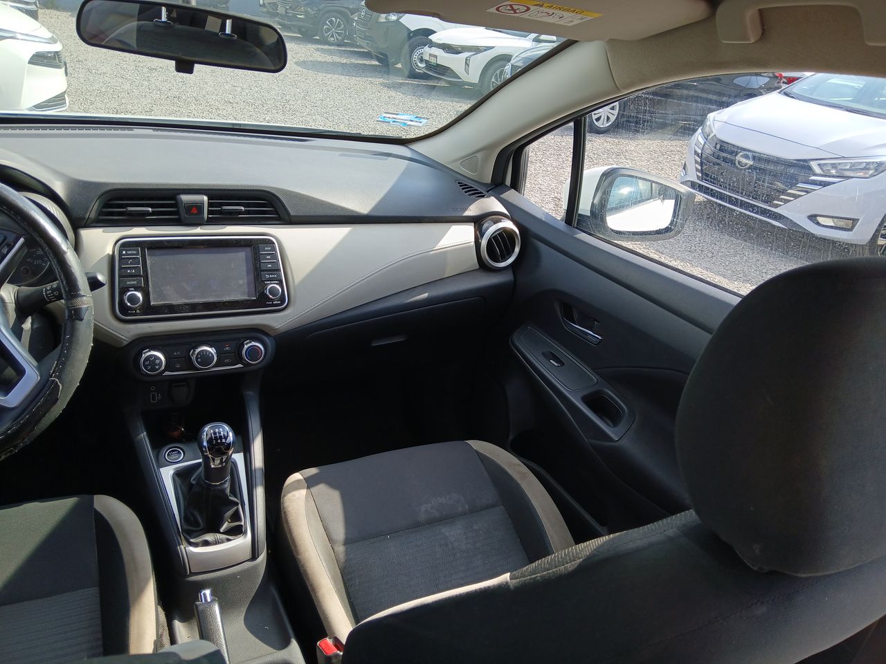 2021 Nissan VERSA ADVANCE MT 21