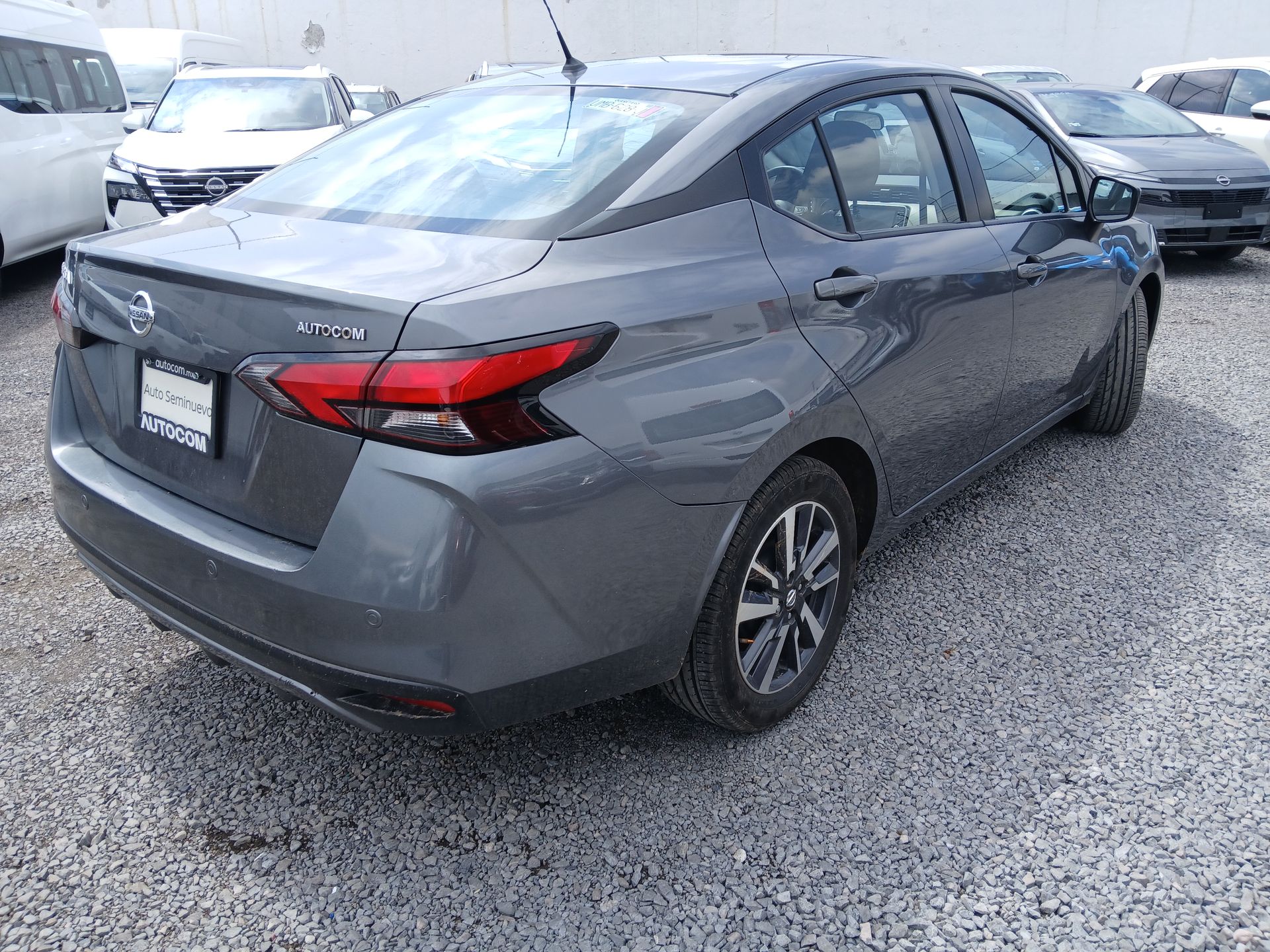 2022 Nissan VERSA ADVANCE CVT 22