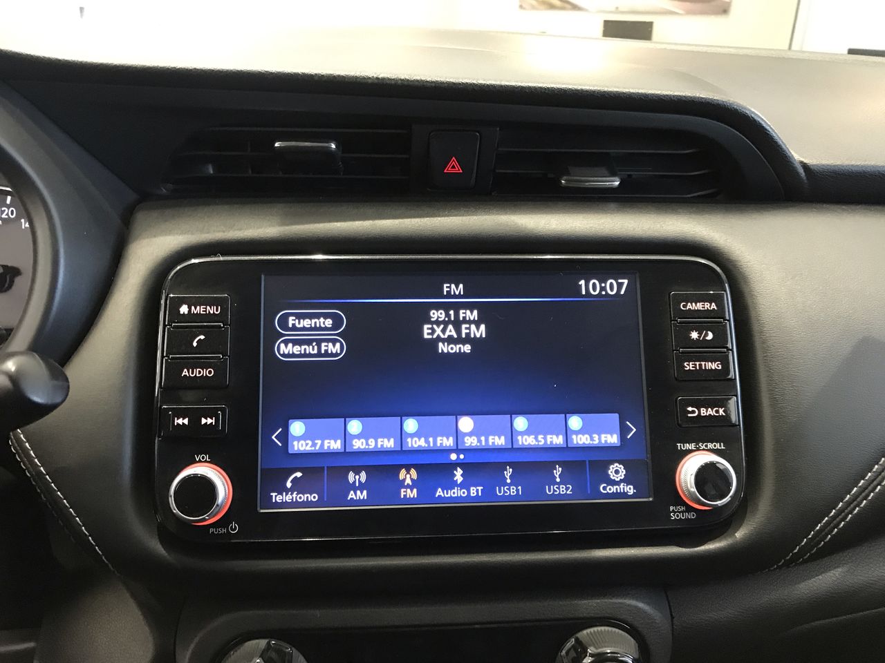 2023 Nissan KICKS PLATINUM BI-TONO 1.6 LTS CVT 23