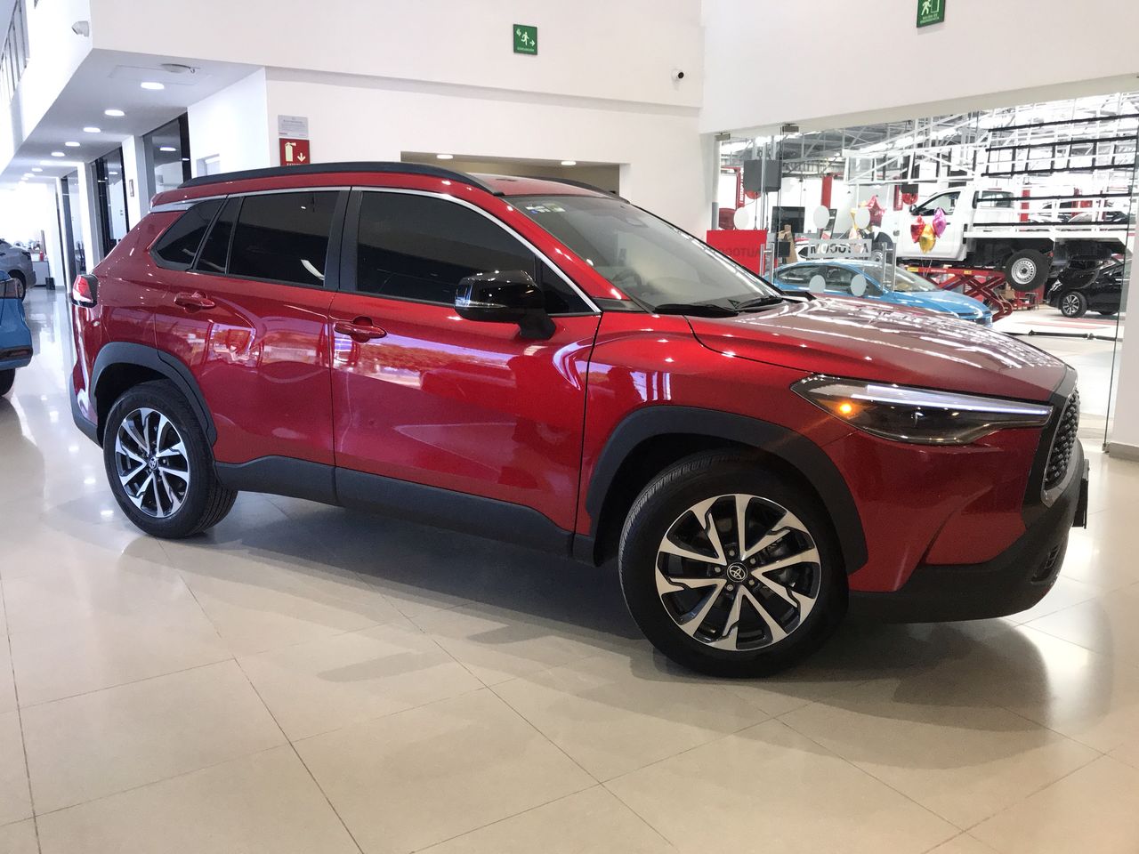 2025 Toyota COROLLA CROSS XLE CVT