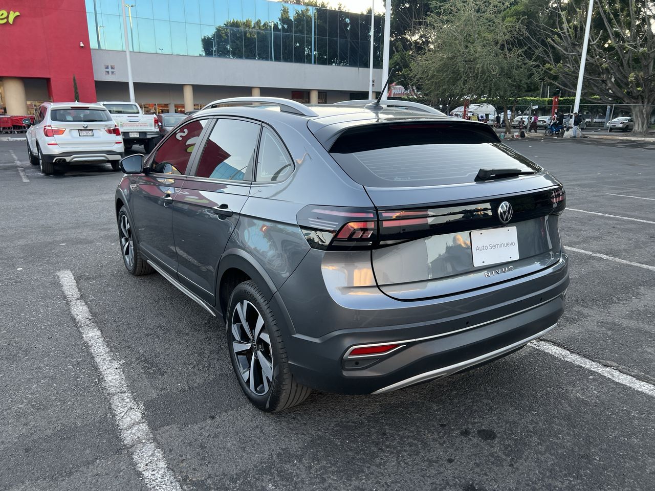 2023 Volkswagen NIVUS HIGHLINE