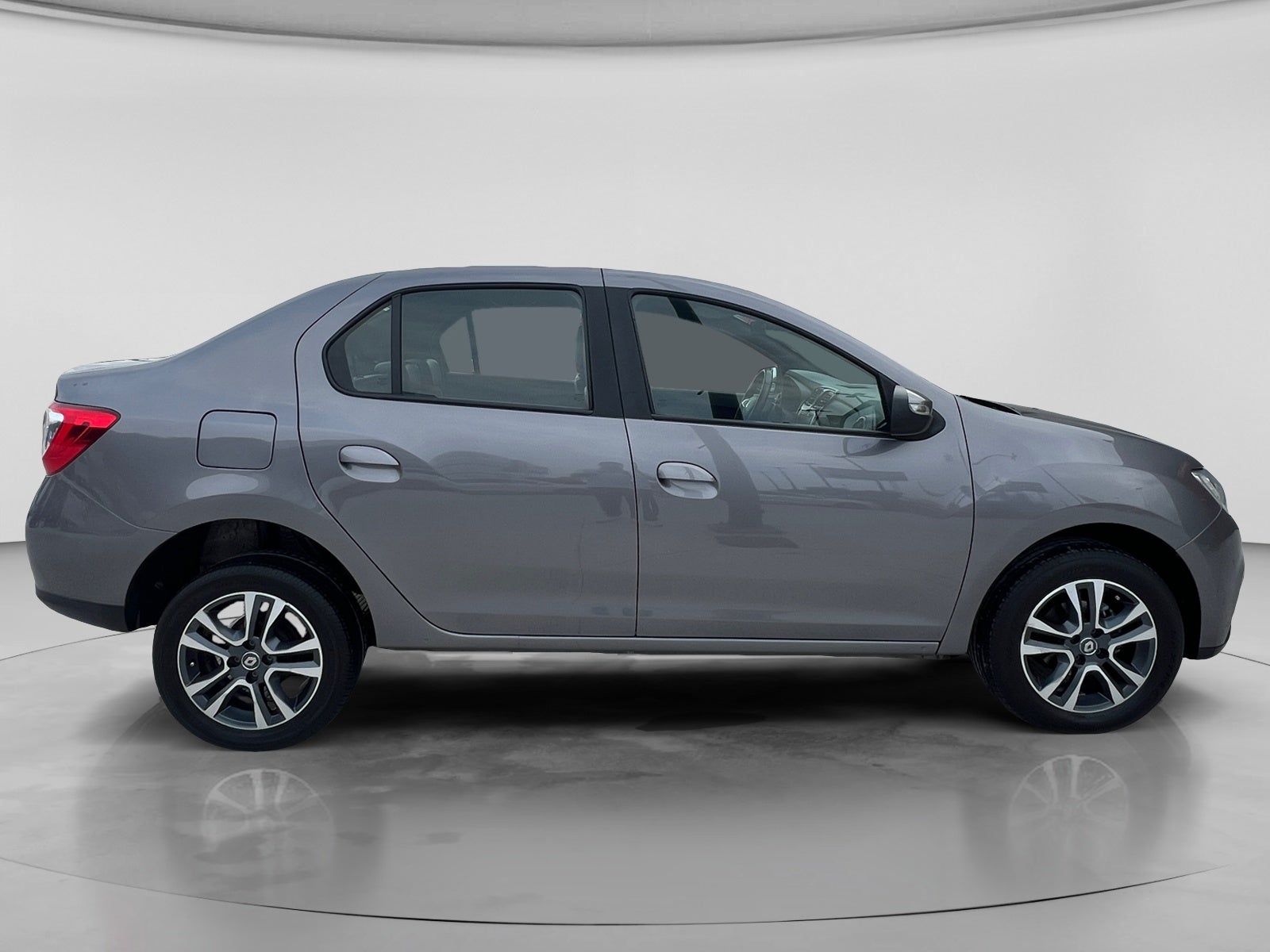 2023 RENAULT LOGAN 1.6 INTENS CVT
