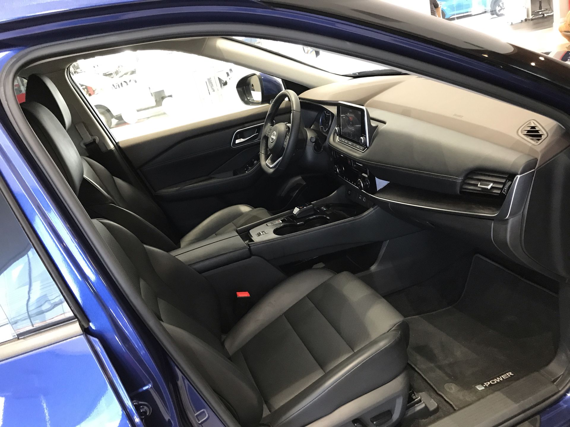 2025 Nissan X-TRAIL EXCLUSIVE E-POWER 2 ROW 25