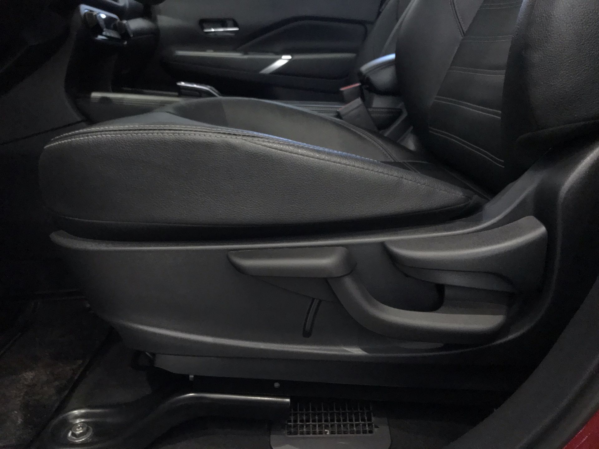 2023 Nissan KICKS E-POWER PLATINUM E-POWER 23