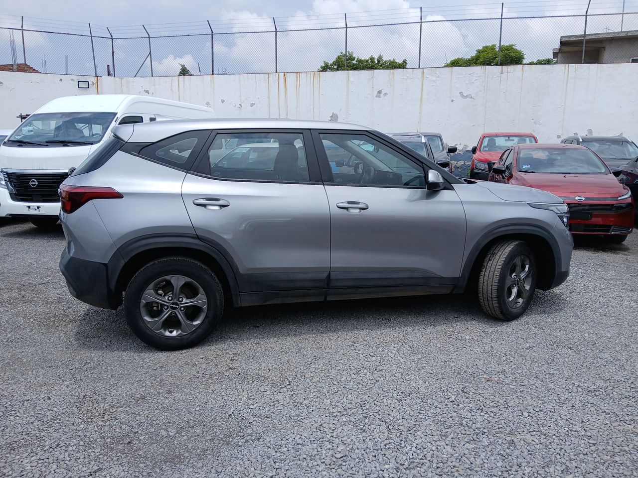 2023 Kia SELTOS EX TA