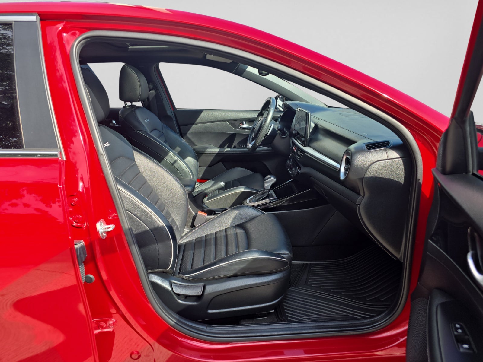 2023 Kia FORTE GT LINE