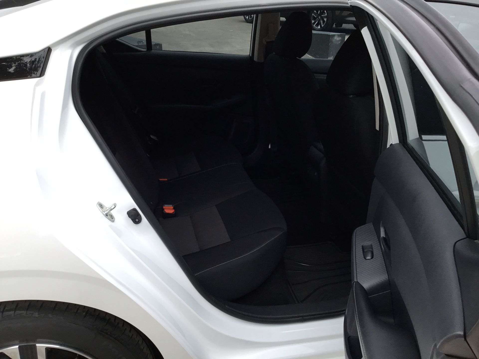 2025 Nissan SENTRA ADVANCE CVT 25