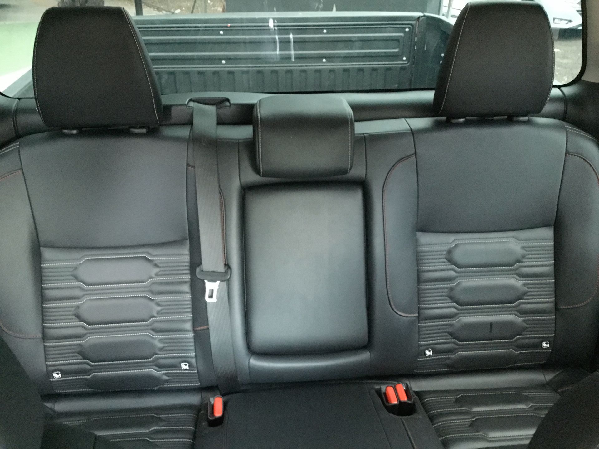 2025 Nissan FRONTIER PRO-4X 4X4 TA 25