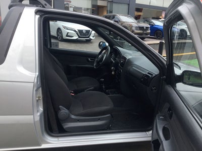 2019 RAM 700 SLT REGULAR CAB