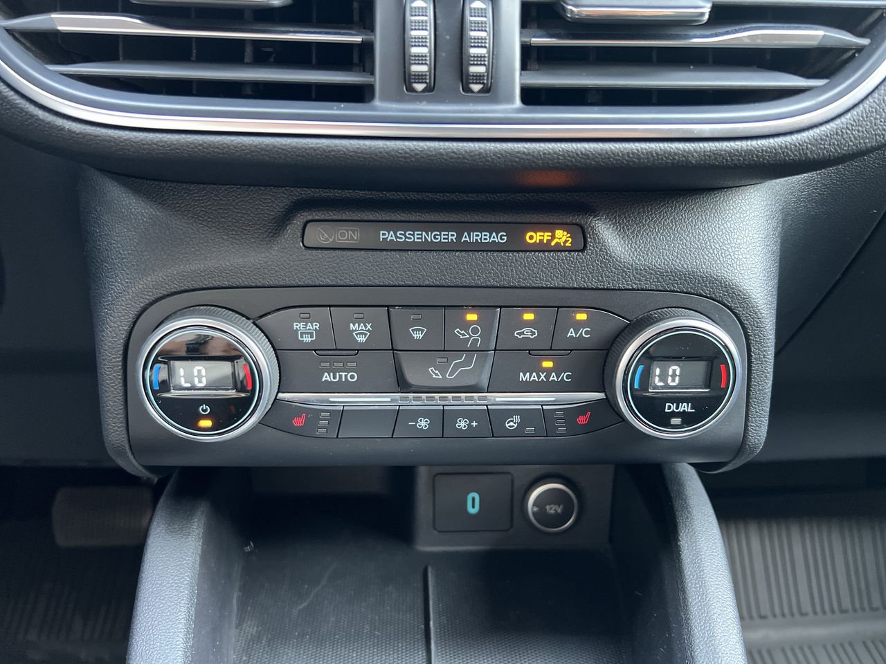 2020 Ford ESCAPE TITANIUM ECOBOOST 2.0L