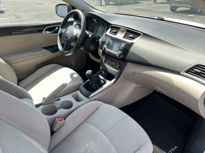 2017 Nissan SENTRA ADVANCE MT