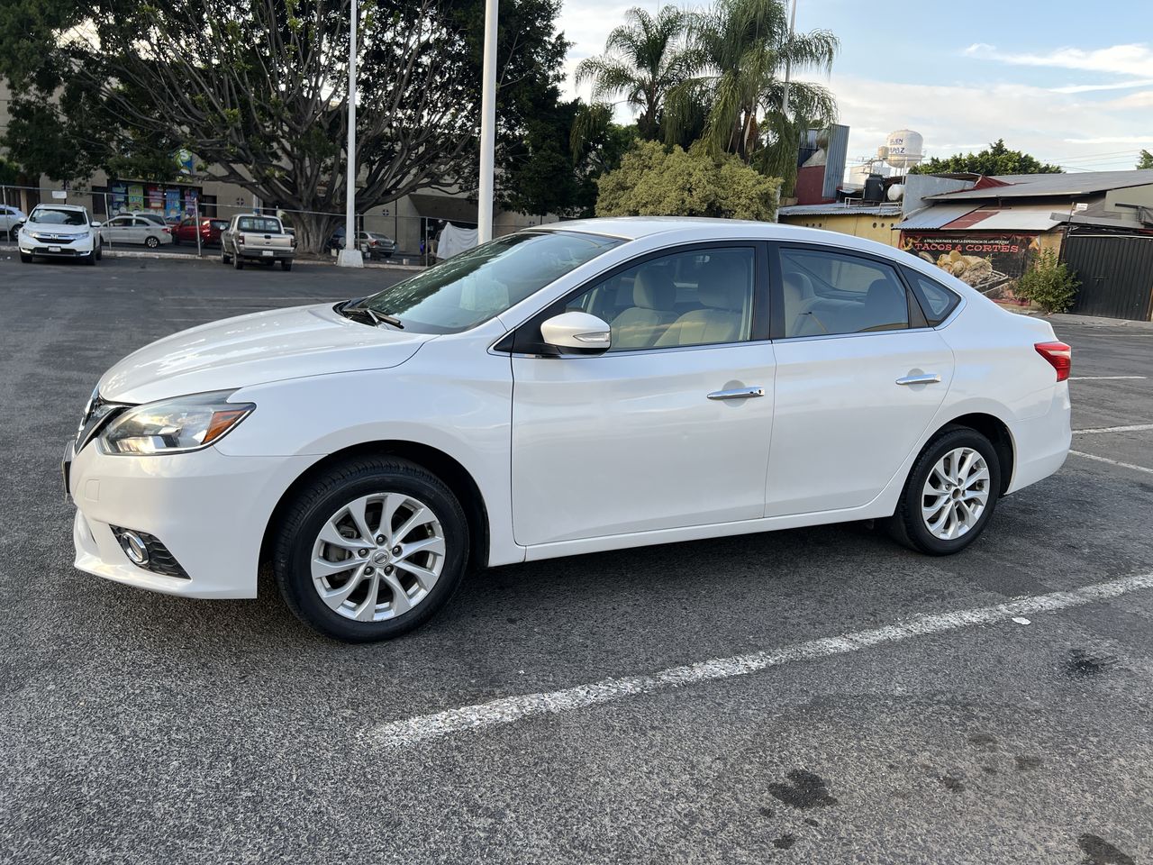 2018 Nissan SENTRA ADVANCE MT