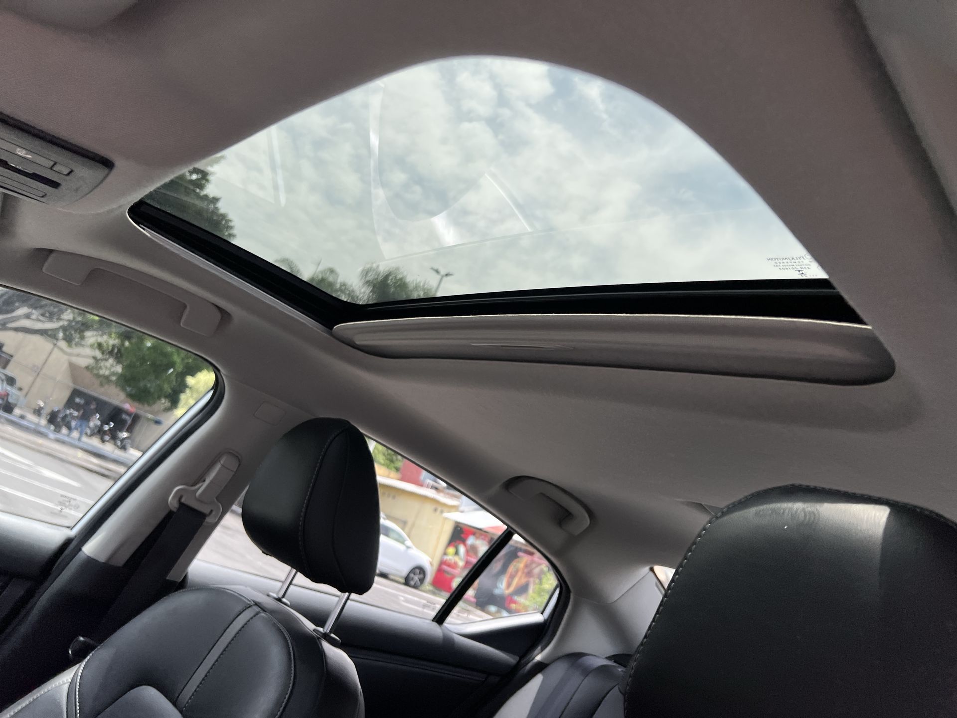 2024 Nissan SENTRA SENTRA SR PLATINUM CVT