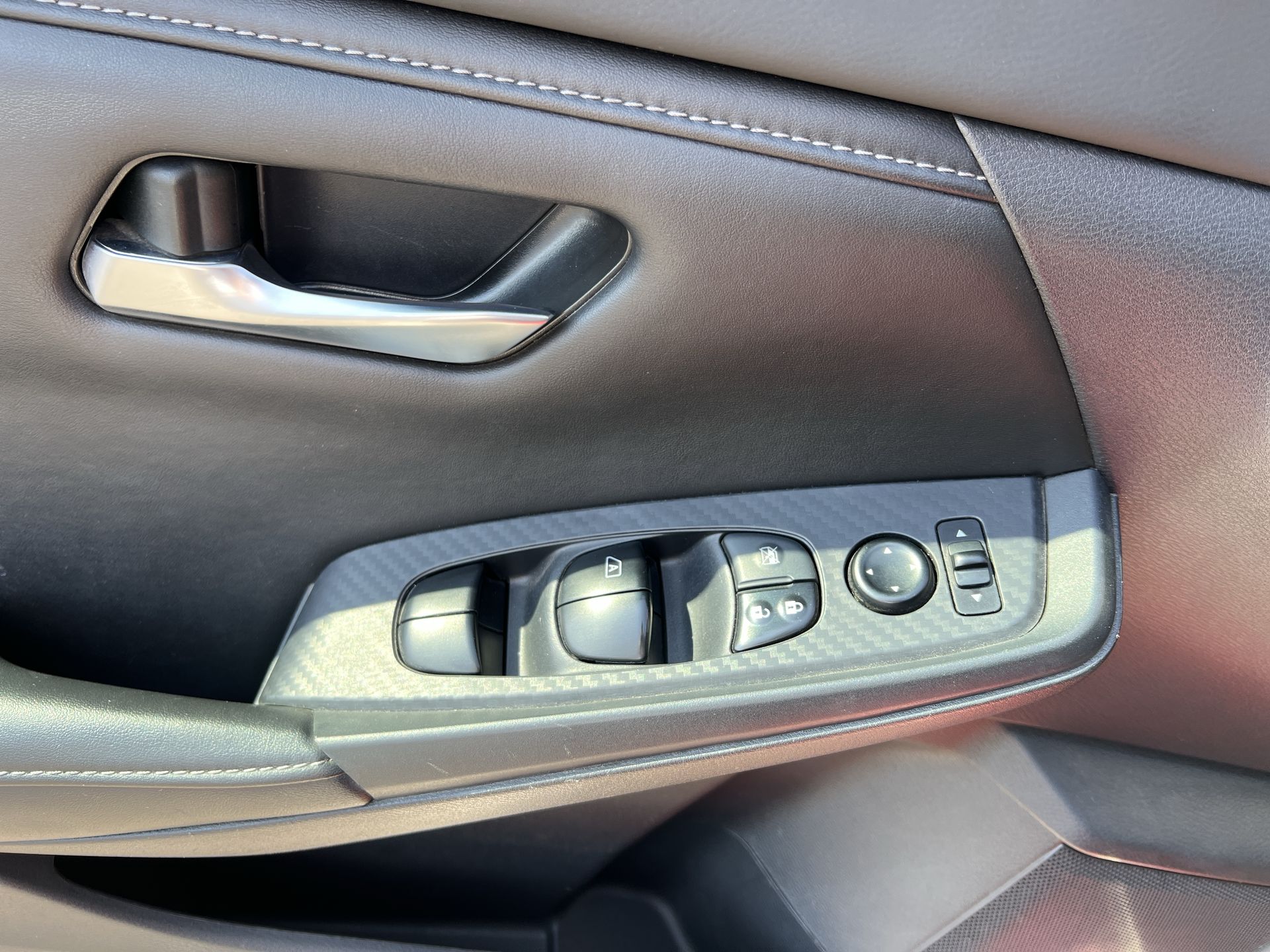 2023 Nissan SENTRA ADVANCE CVT 23