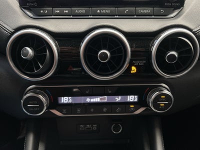 2025 Nissan SENTRA SR PLATINUM BITONO CVT 25
