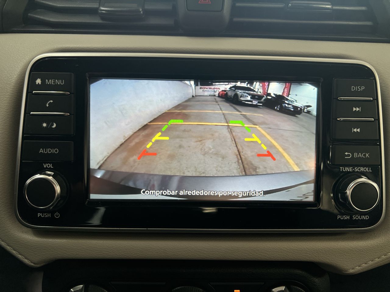 2021 Nissan VERSA ADVANCE MT 21