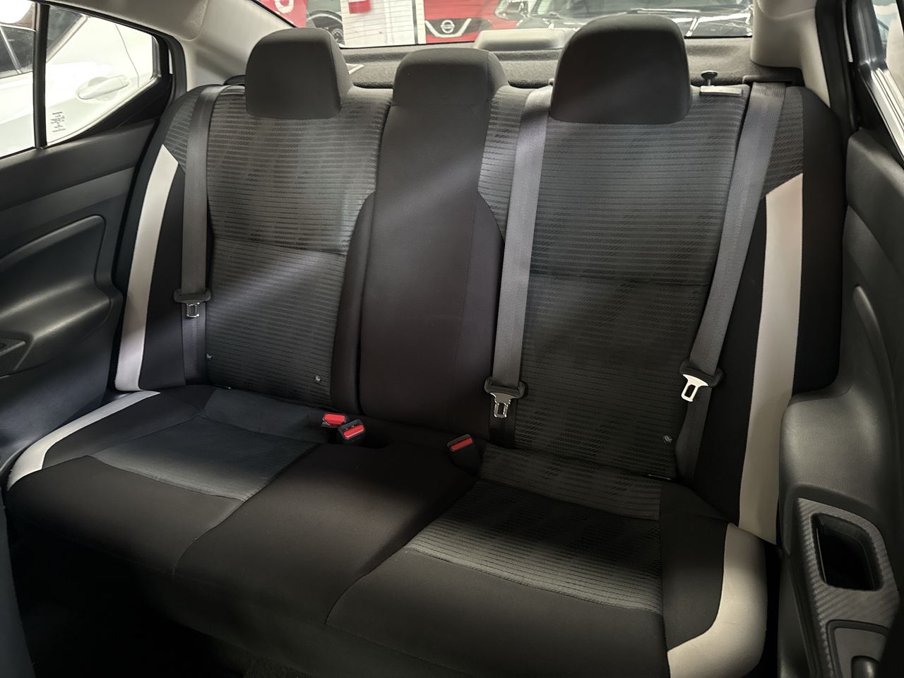 2021 Nissan VERSA VERSA ADVANCE MT