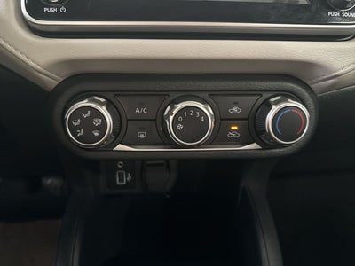 2021 Nissan VERSA VERSA ADVANCE MT