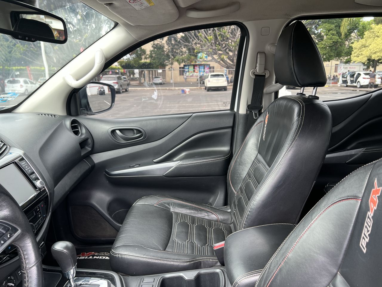 2021 Nissan FRONTIER PRO-4X 4X4 TA 21