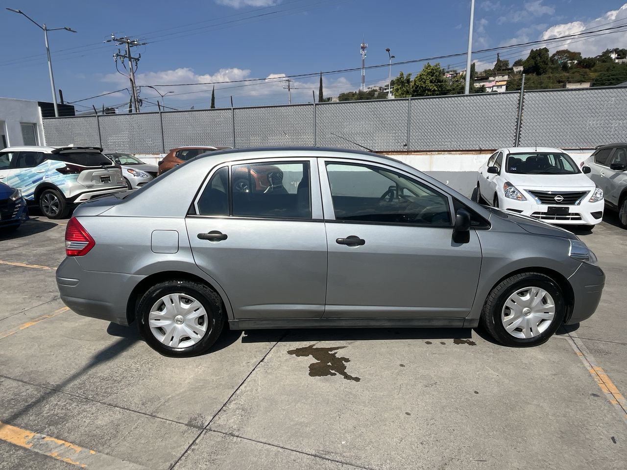 2017 Nissan TIIDA SEDAN DRIVE TM AC 1.6
