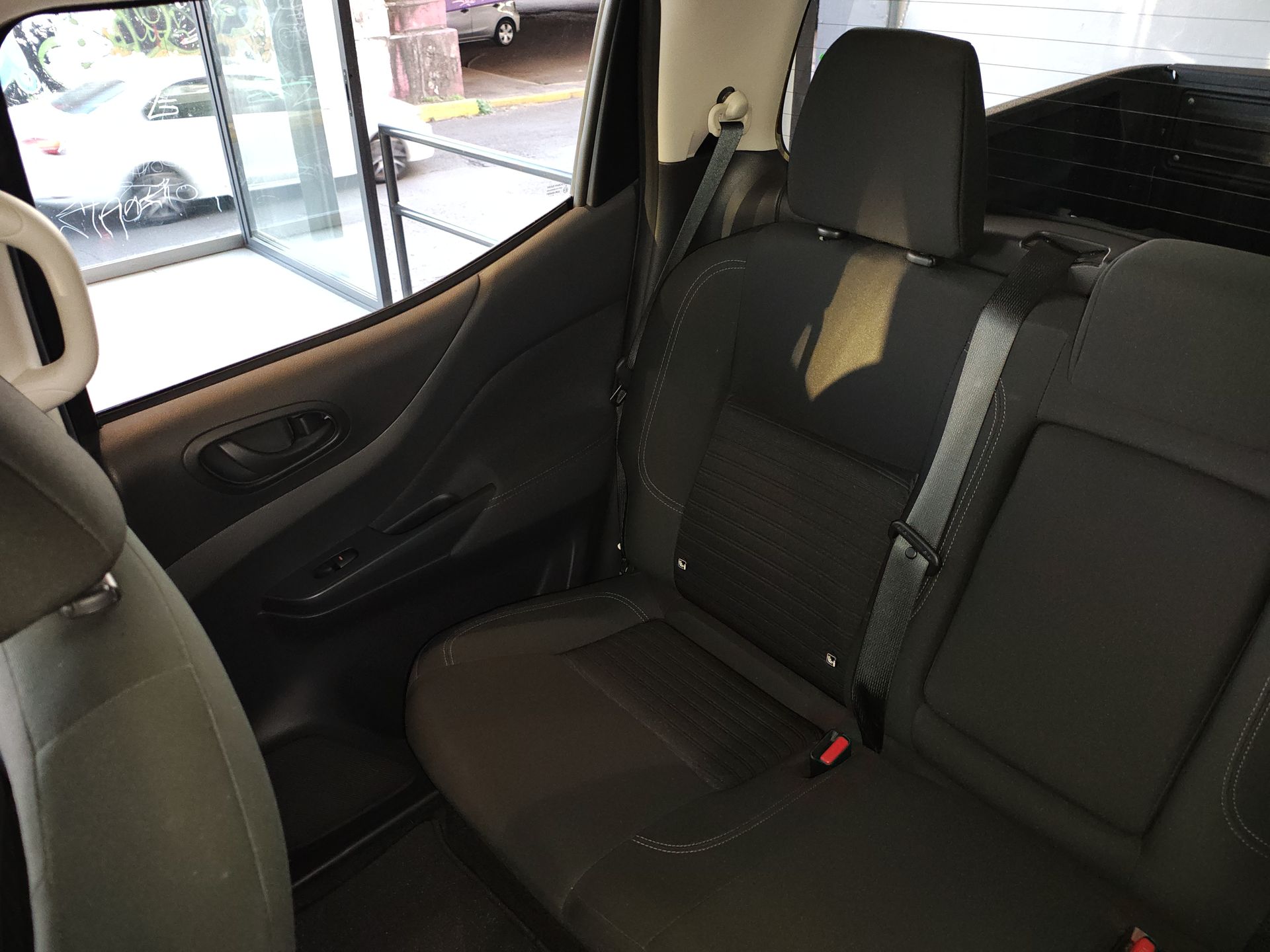 2024 Nissan FRONTIER FRONTIER XE TM 24