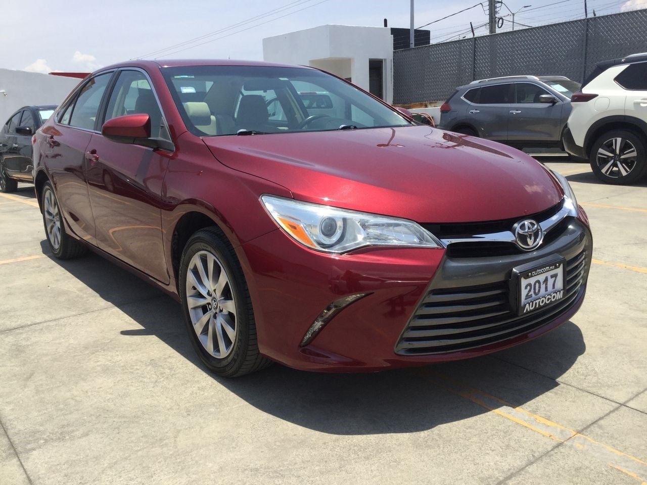 2017 Toyota CAMRY LE L4 AT