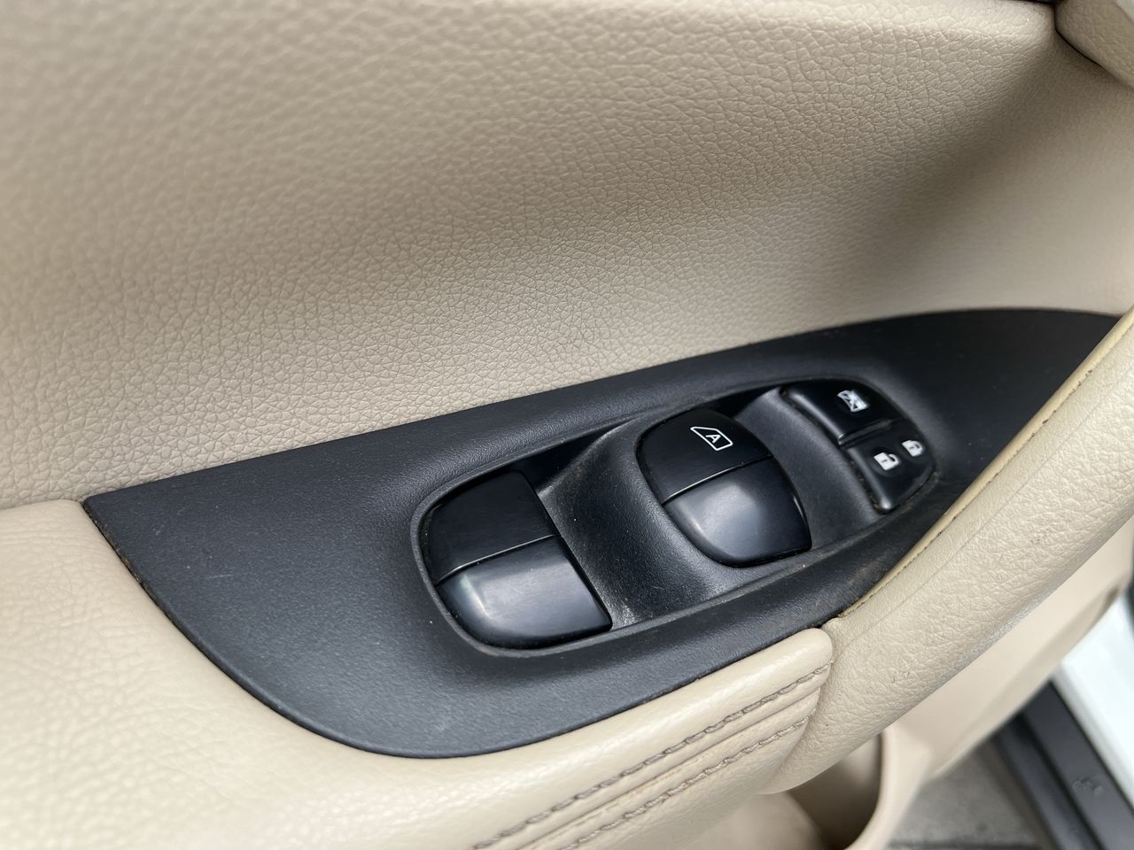 2017 Nissan X-TRAIL EXCLUSIVE 2 ROW