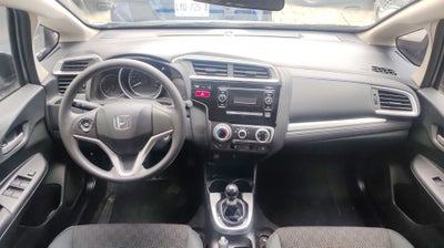 2015 Honda FIT 1.5 COOL MT