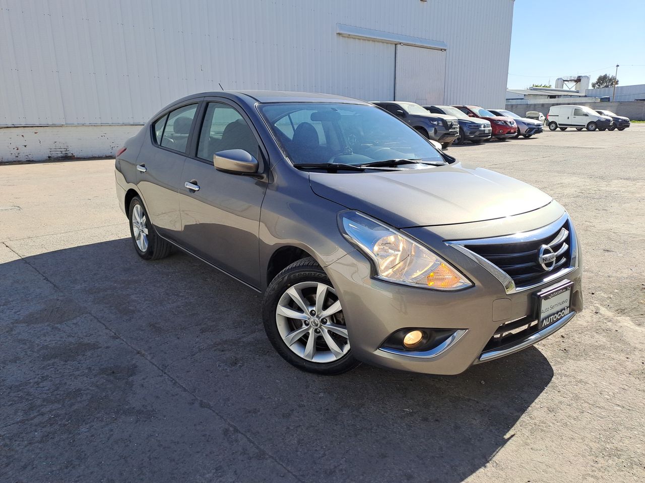 2018 Nissan VERSA ADVANCE MT AC