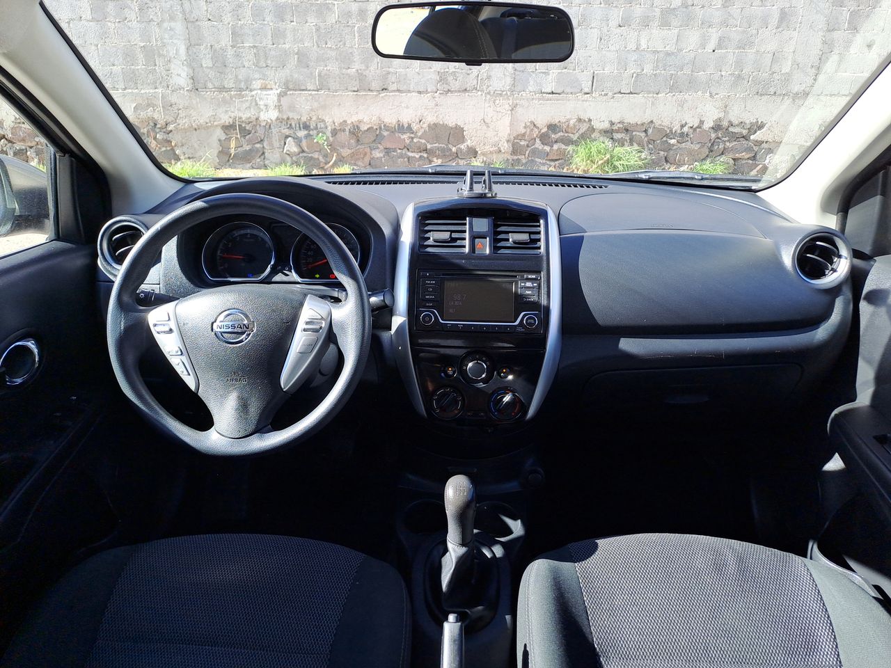 2018 Nissan VERSA ADVANCE MT AC