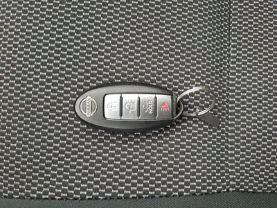 2018 Nissan VERSA ADVANCE MT AC