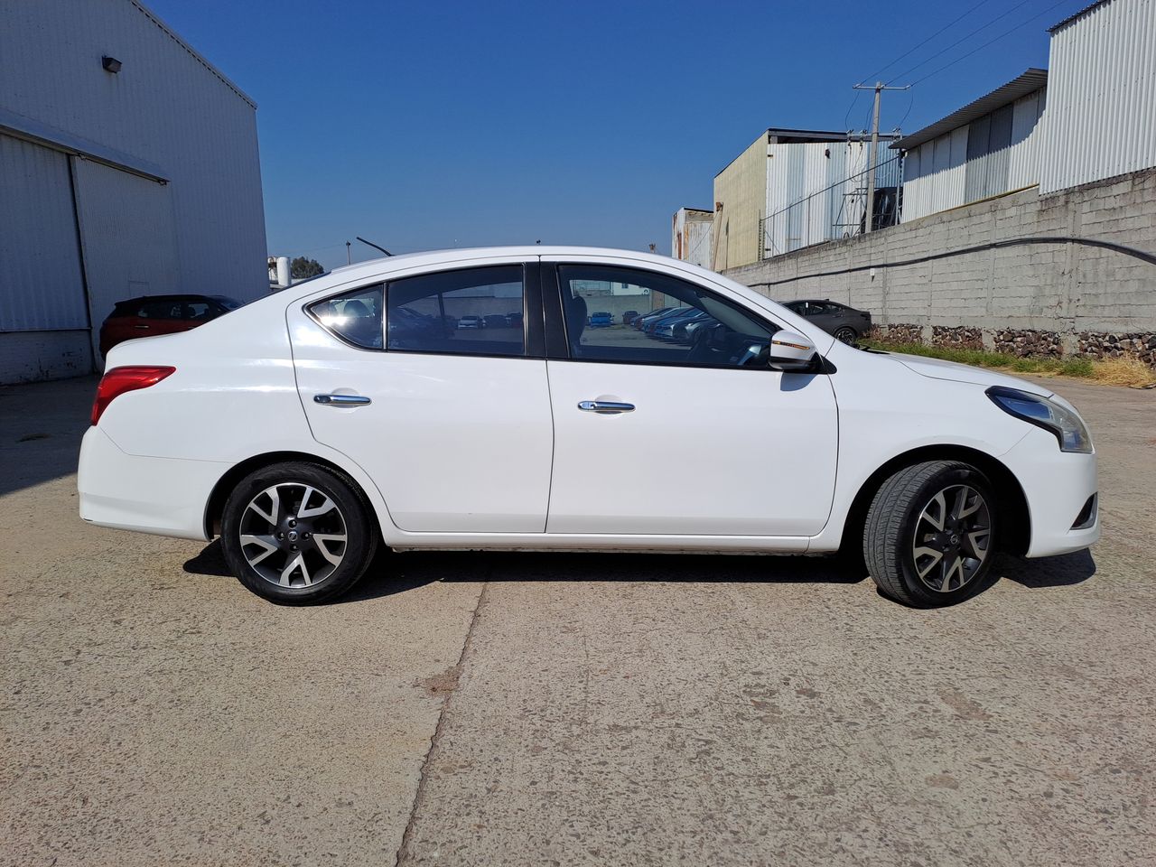 2018 Nissan VERSA EXCLUSIVE NAVI AT AC