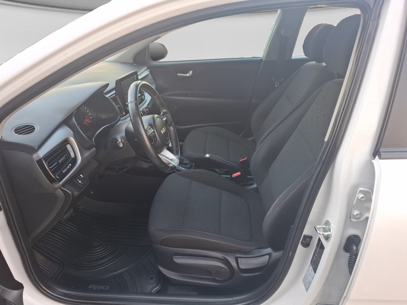 2023 Kia RIO LX TA