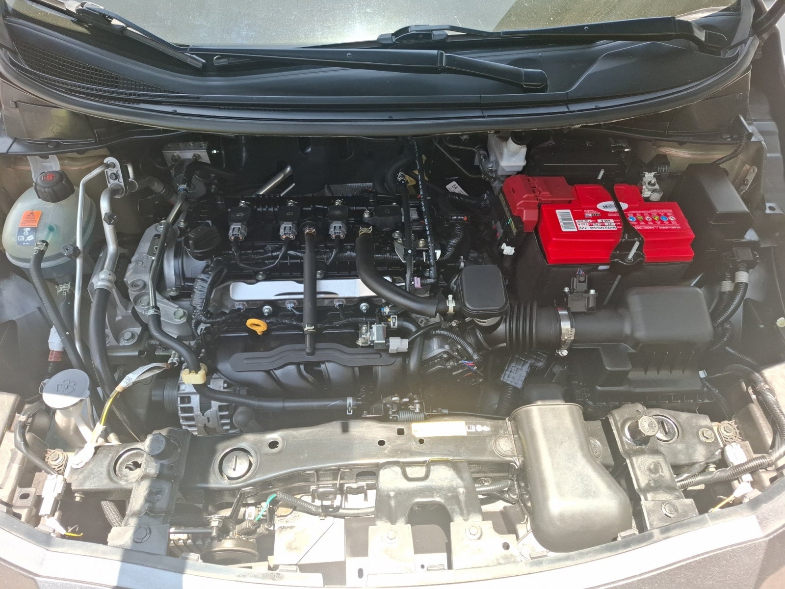 2022 Nissan VERSA ADVANCE CVT 22