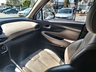 2019 Hyundai SANTA FE LIMITED TECH AT