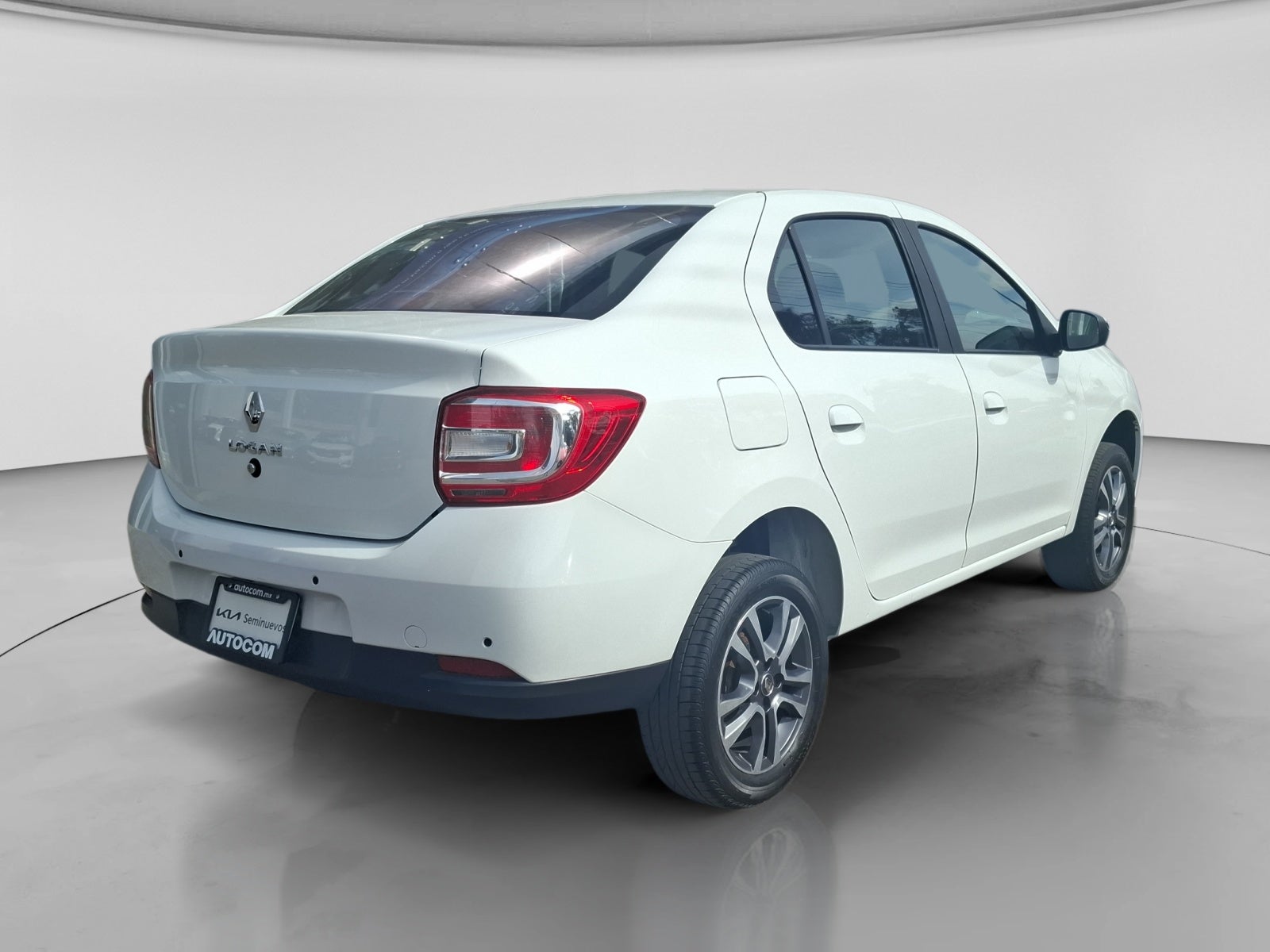 2023 RENAULT LOGAN 1.6 INTENS CVT