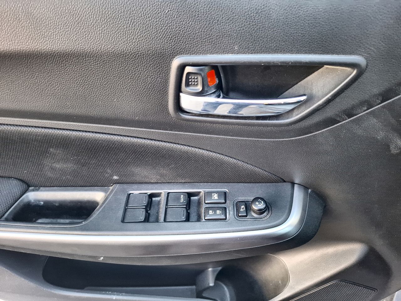 2023 SUZUKI SWIFT GLX CVT